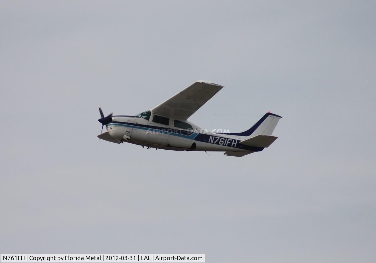 N761FH, 1977 Cessna 210M Centurion C/N 21062218, Cessna 210M