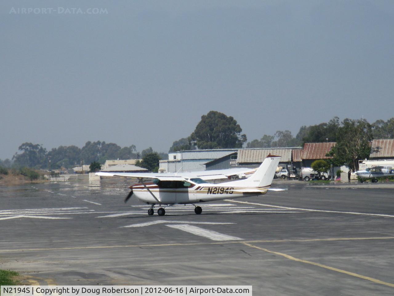 N2194S, Cessna TR182 Turbo Skylane RG C/N R18201312, 1979 Cessna TR182 TURBO SKYLANE RG II, Lycoming O-540-L3C5D 235 Hp with AiResearch turbocharger develops full power to 20,000 ft ceiling of this aircraft, taking the active