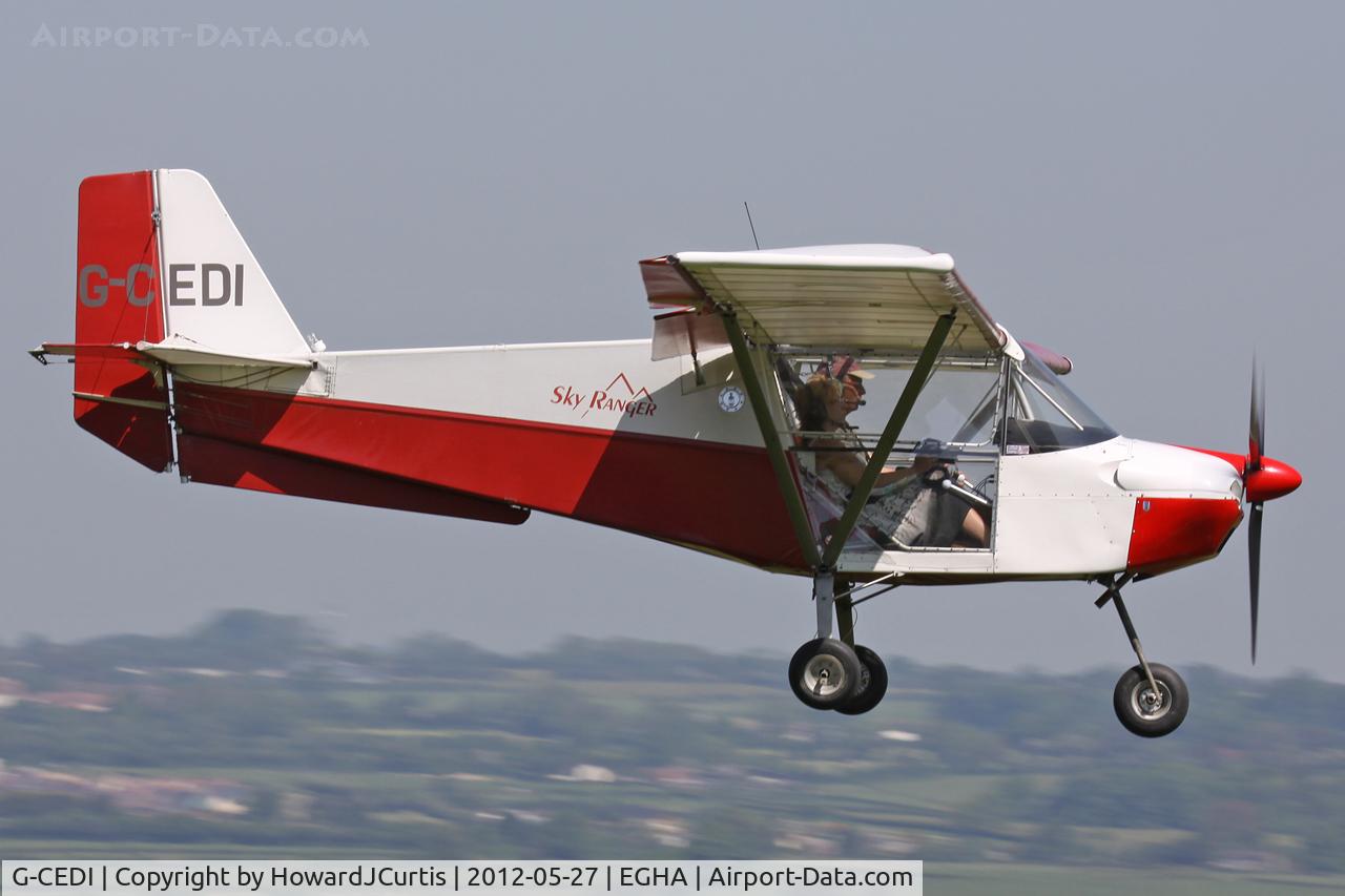 G-CEDI, 2006 Best Off Skyranger 912(2) C/N BMAA/HB/513, Caught on approach to runway 08.