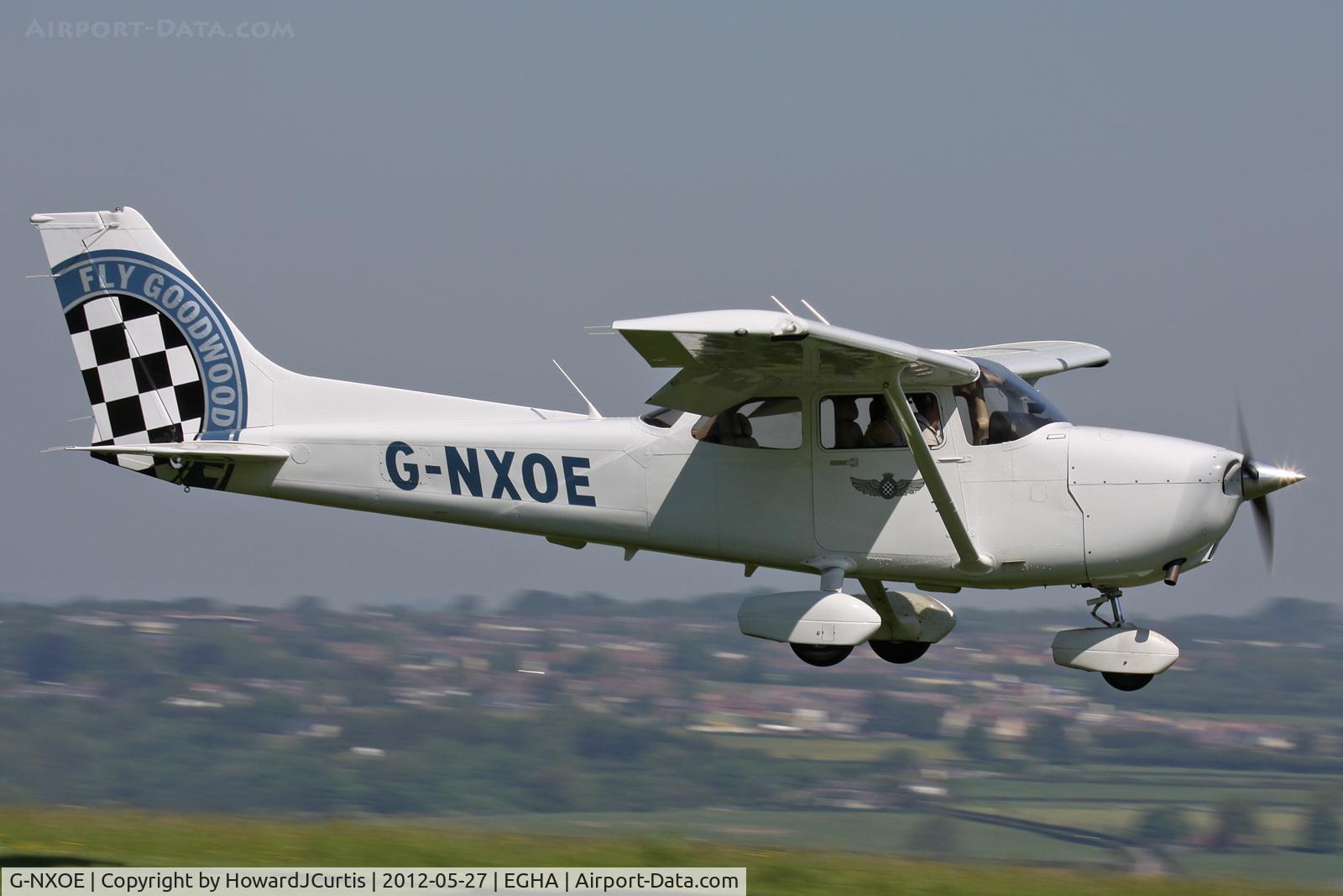 G-NXOE, 2010 Cessna 172S C/N 172S11002, Caught on approach to runway 08.