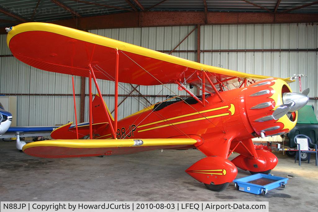 N88JP, 1995 Classic Aircraft Corp WACO YMF C/N F5C-063, Hangared here.