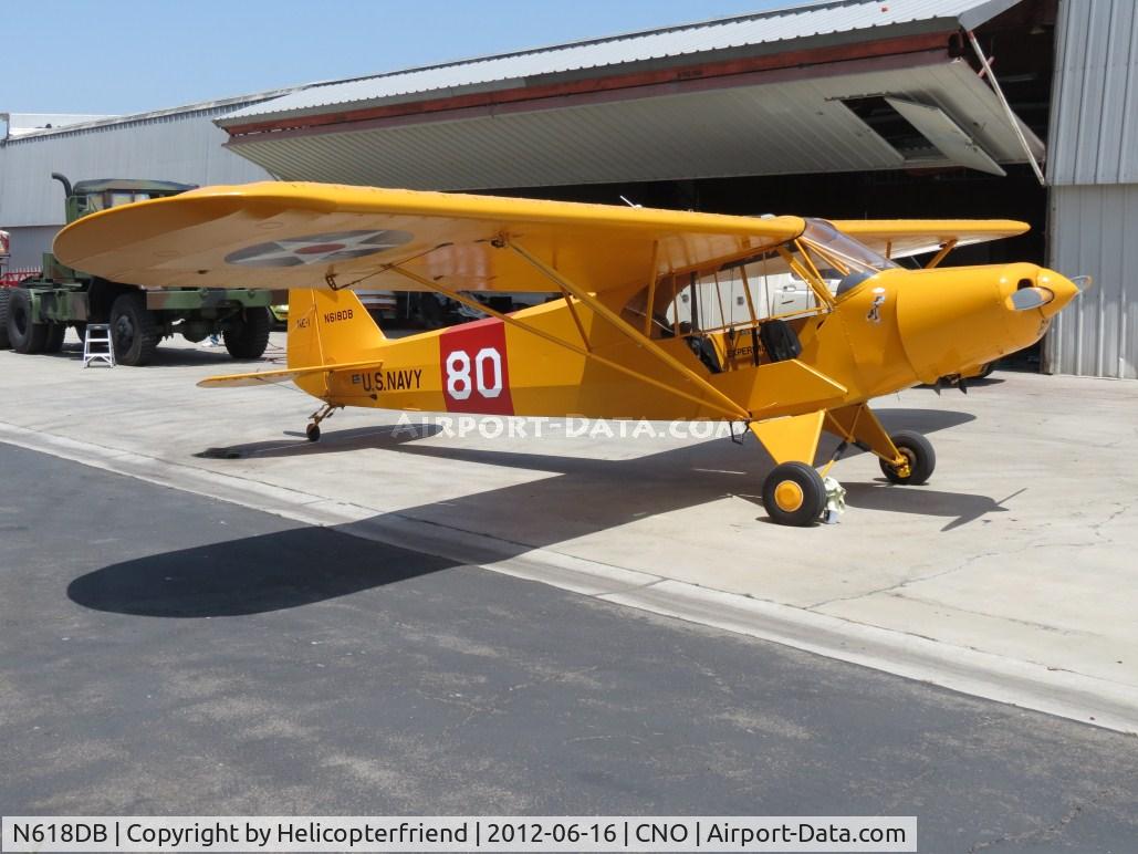 N618DB, Wag-Aero Sport Trainer C/N 4807, Parked