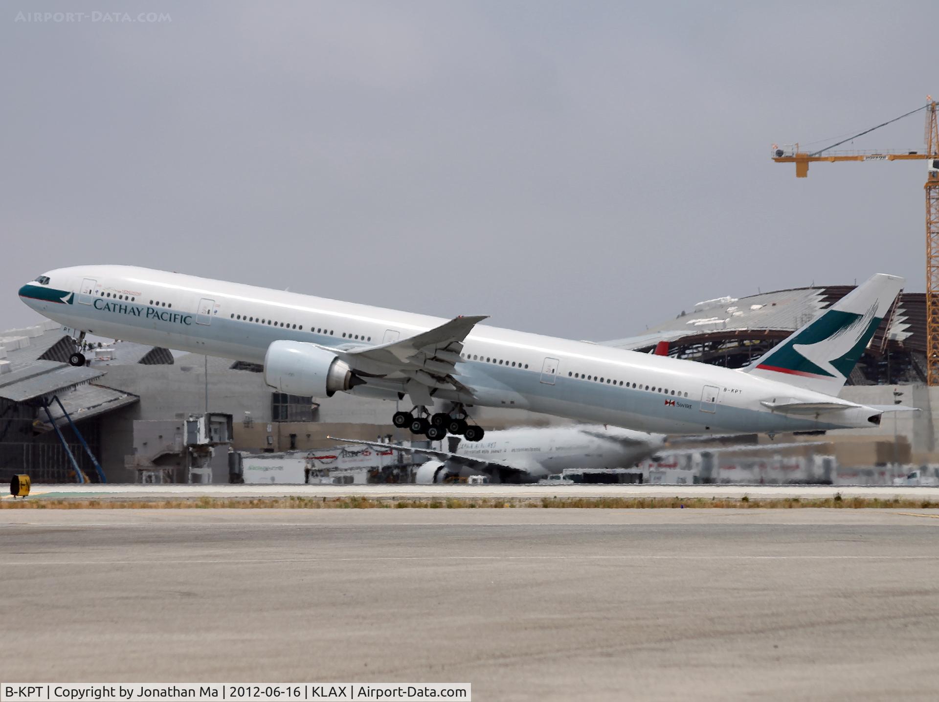 B-KPT, 2011 Boeing 777-367/ER C/N 37896, Cathay 777 leaves for Hong Kong