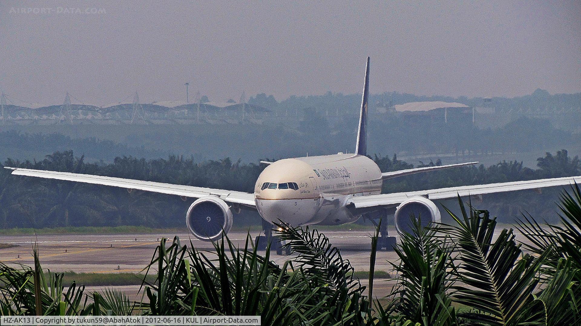 HZ-AK13, 2012 Boeing 777-368/ER C/N 41049, Saudi Arabian Airlines