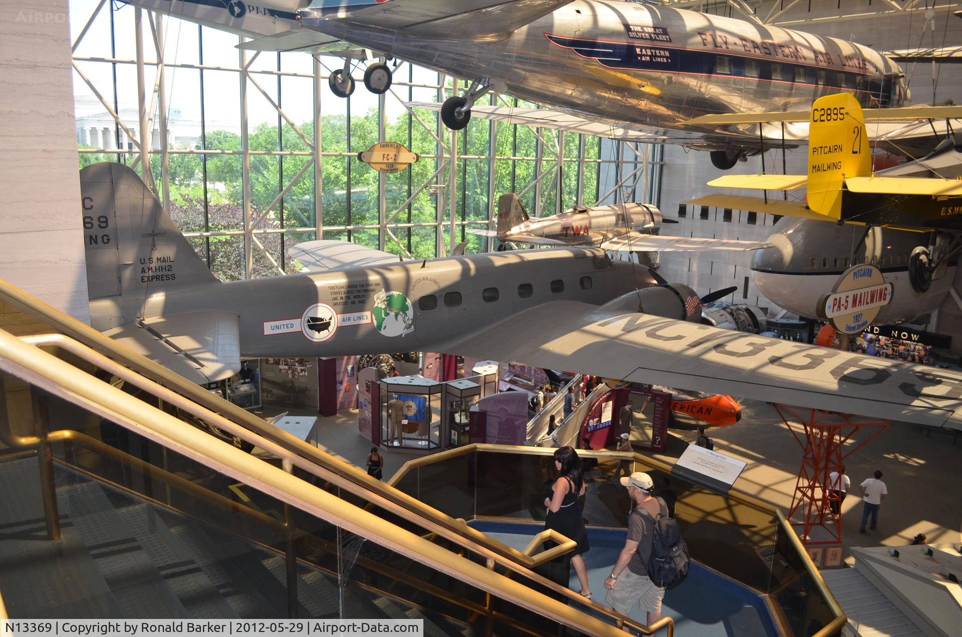 N13369, 1934 Boeing 247D C/N 1953, Air and Space Museum