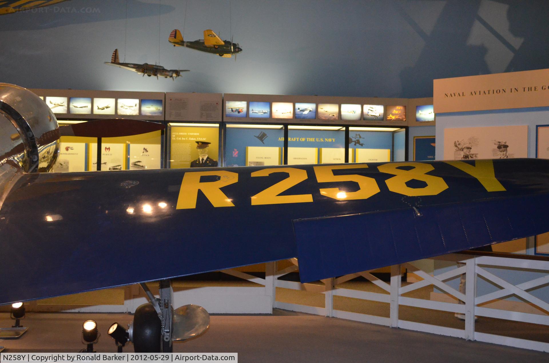 N258Y, 1935 Hughes H-1 C/N 1, Air and Space Museum