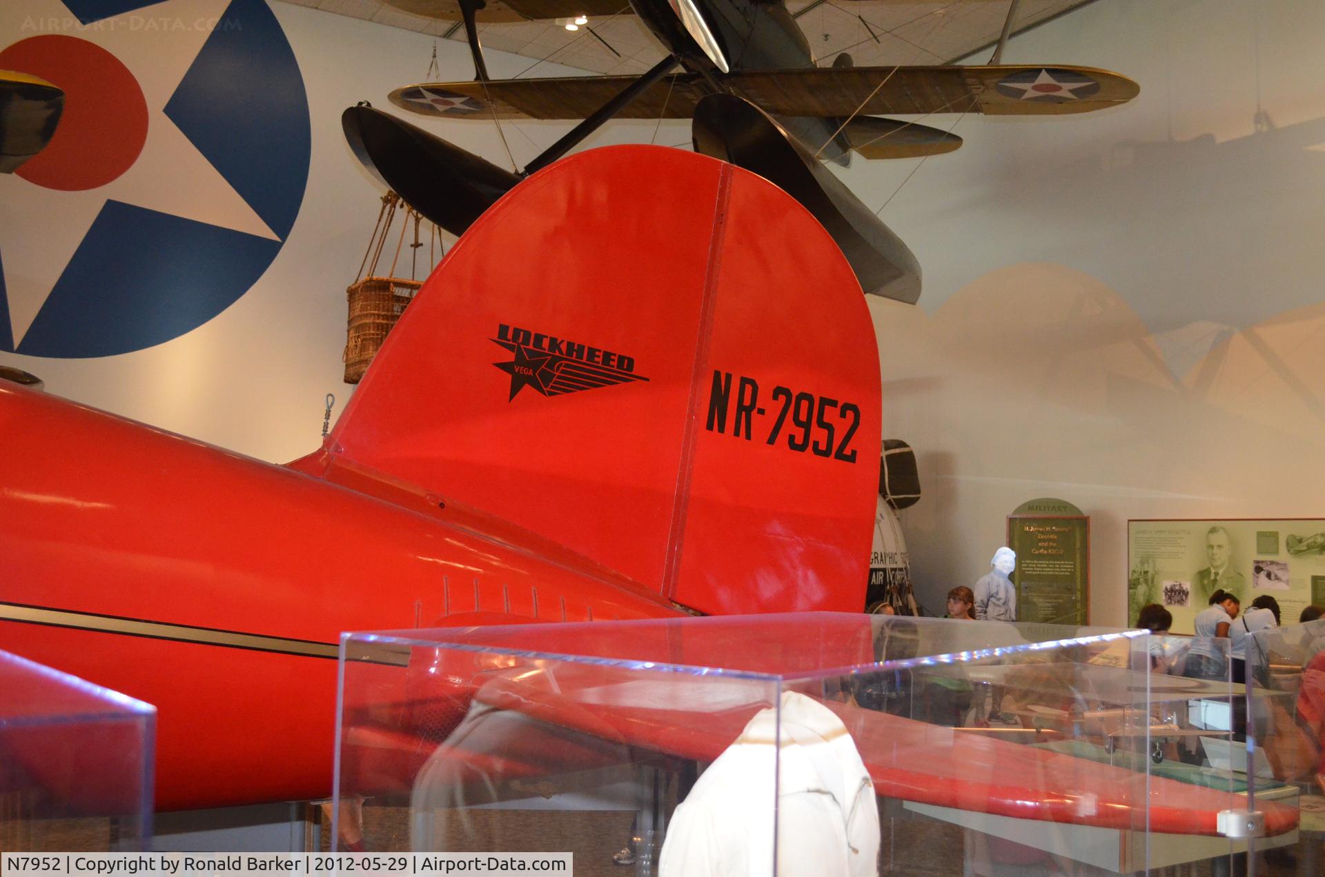 N7952, 1930 Lockheed Vega 5B C/N 0000, Air and Space Museum