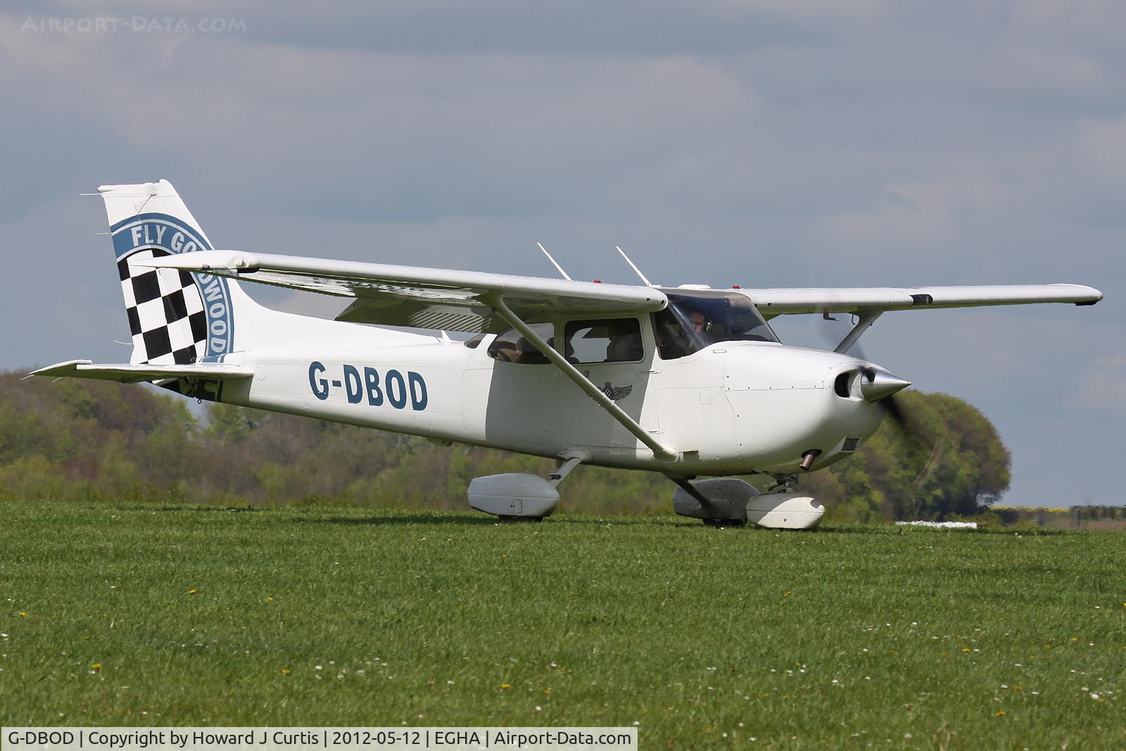 G-DBOD, 2010 Cessna 172S C/N 172S-10961, Taxiing in.