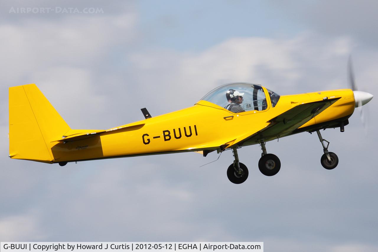 G-BUUI, 1993 Slingsby T-67M Firefly Mk2 C/N 2119, Caught on departure.