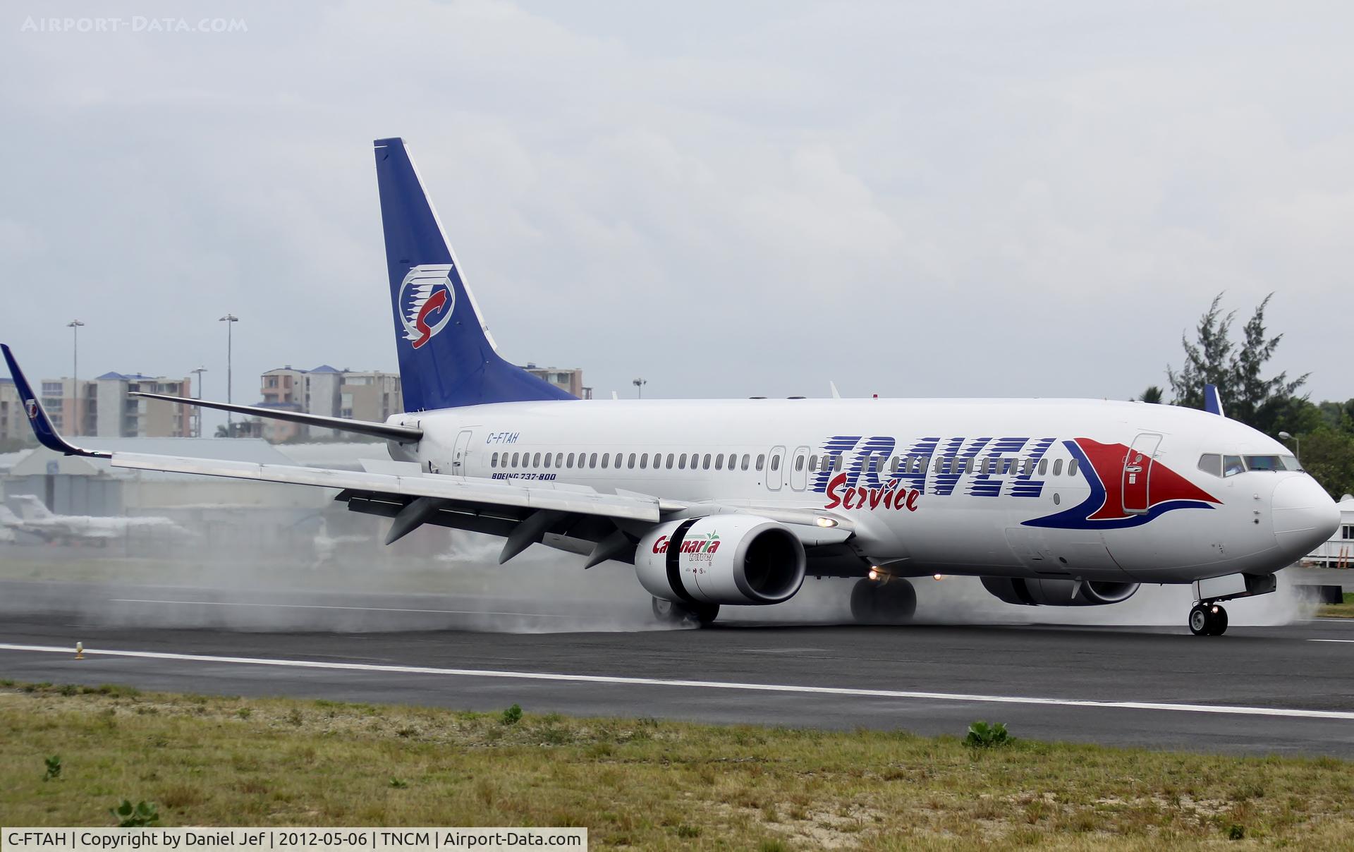 C-FTAH, 2004 Boeing 737-8Q8 C/N 29351, C-FTAH