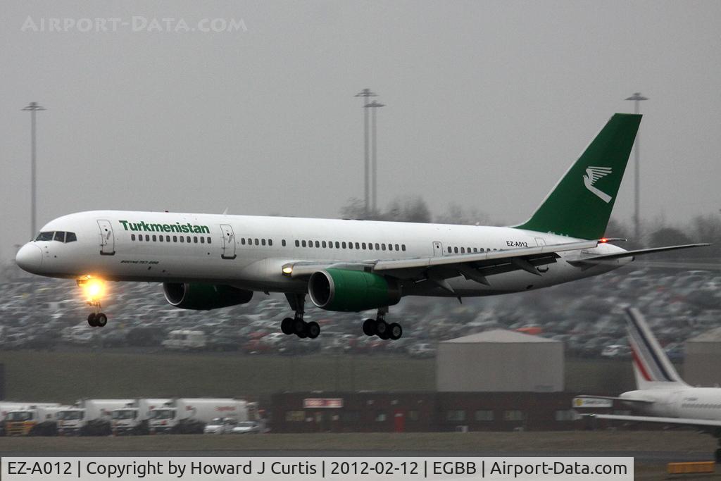 EZ-A012, 1996 Boeing 757-22K C/N 28337, Operated by Turkmensitan Airlines. Landing in the rain.