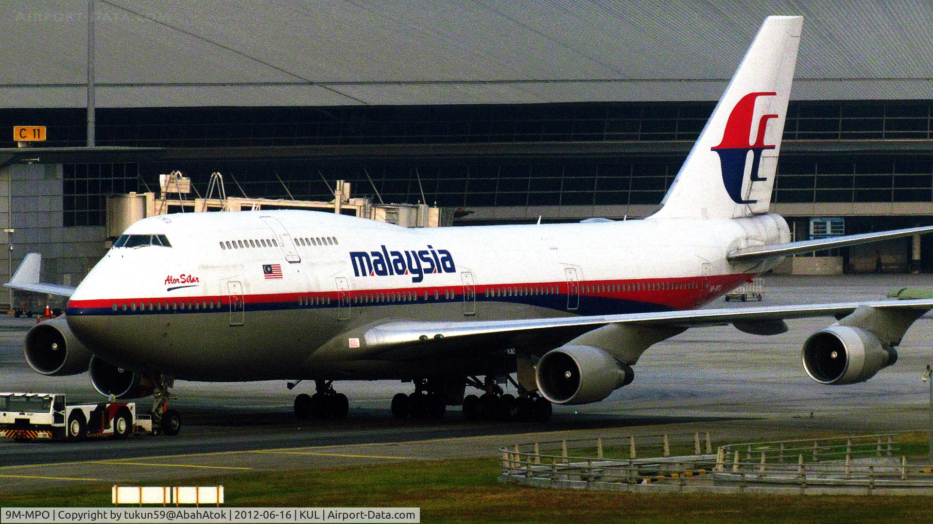 9M-MPO, 2001 Boeing 747-4H6 C/N 28433, Malaysia Airlines