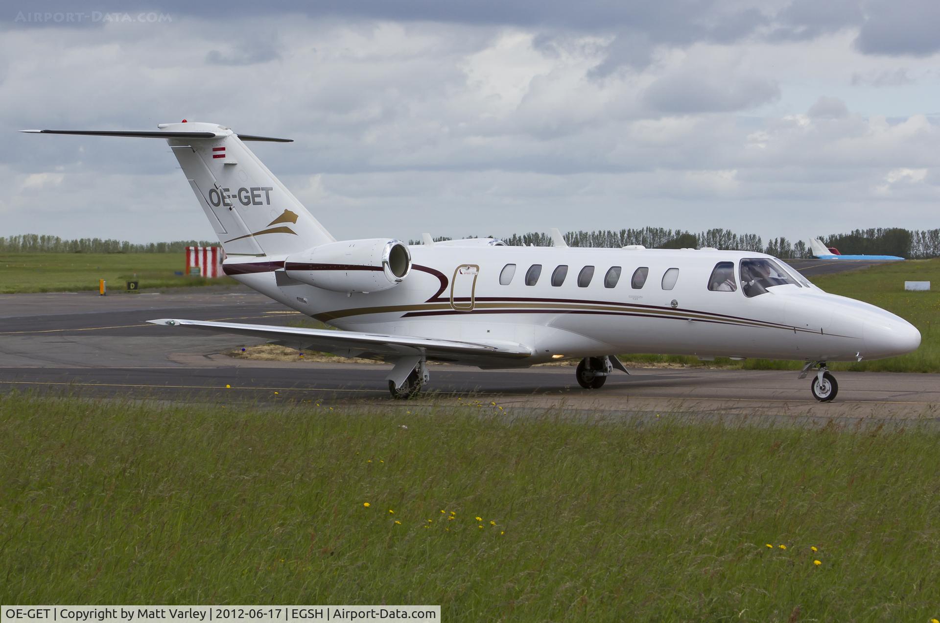 OE-GET, 2008 Cessna 525B CitationJet CJ3 C/N 525B-0277, Departing SaxonAir.