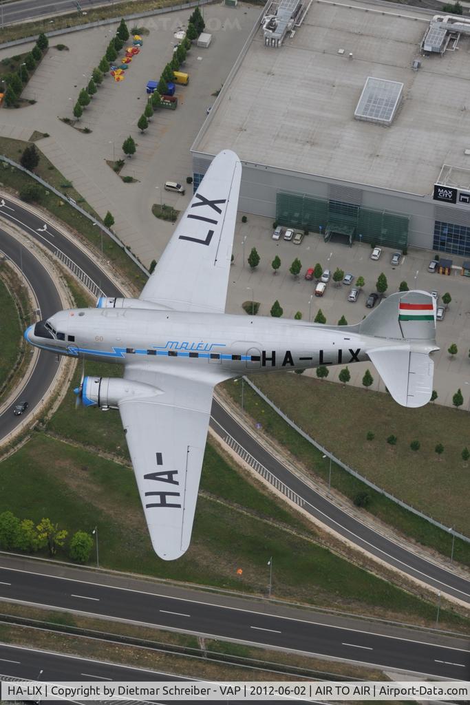 HA-LIX, 1949 Lisunov Li-2T Cab C/N 18433209, Goldtimer Li2