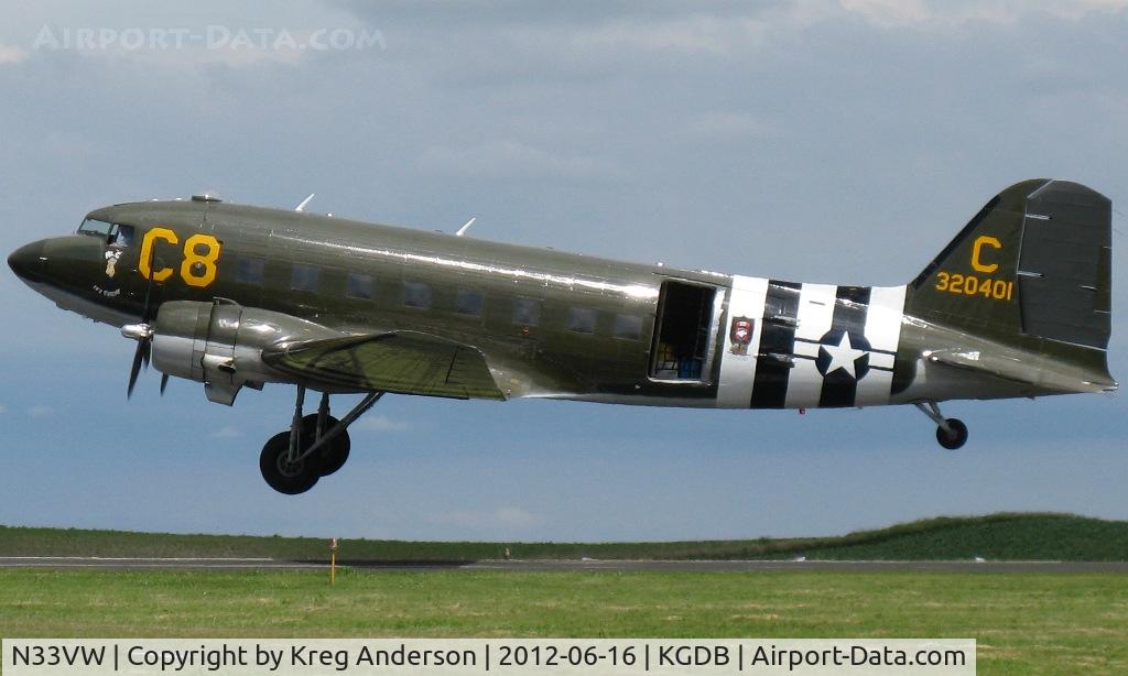 N33VW, 1943 Douglas DC3C-S1C3G (C-47A) C/N 20401, 2012 Ray Fagen Memorial Airshow