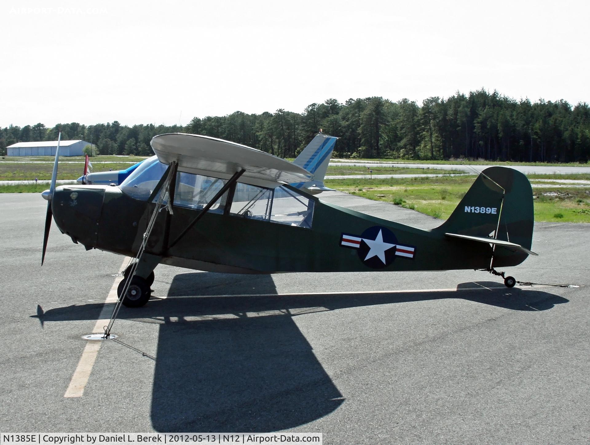 N1385E, 1946 Aeronca 7AC Champion C/N 7AC-4946, Over 65 years old and still earning a living for its owner as a tow plane.