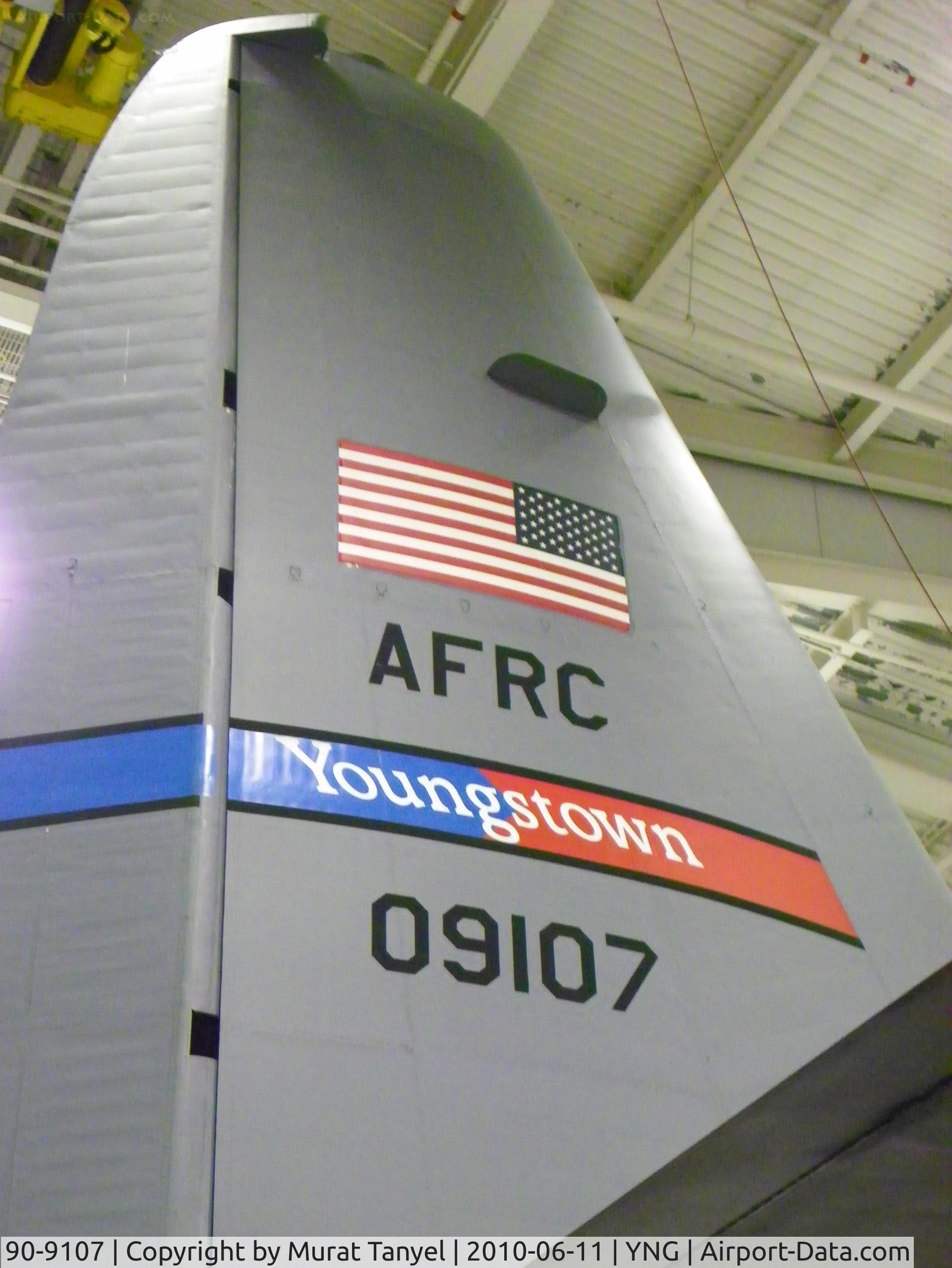 90-9107, 1990 Lockheed C-130H Hercules C/N 382-5238, The tail of the bird in hangar at Youngstown.