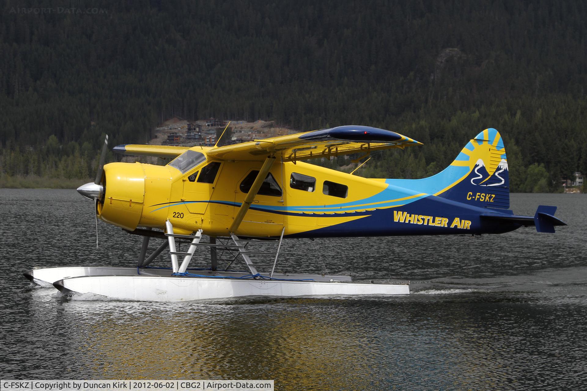 C-FSKZ, 1965 De Havilland Canada DHC-2 MK. I C/N 1594, Whistler Air has just been acquired by Harbour Air. Photographed taxiing in to their base on Green Lake