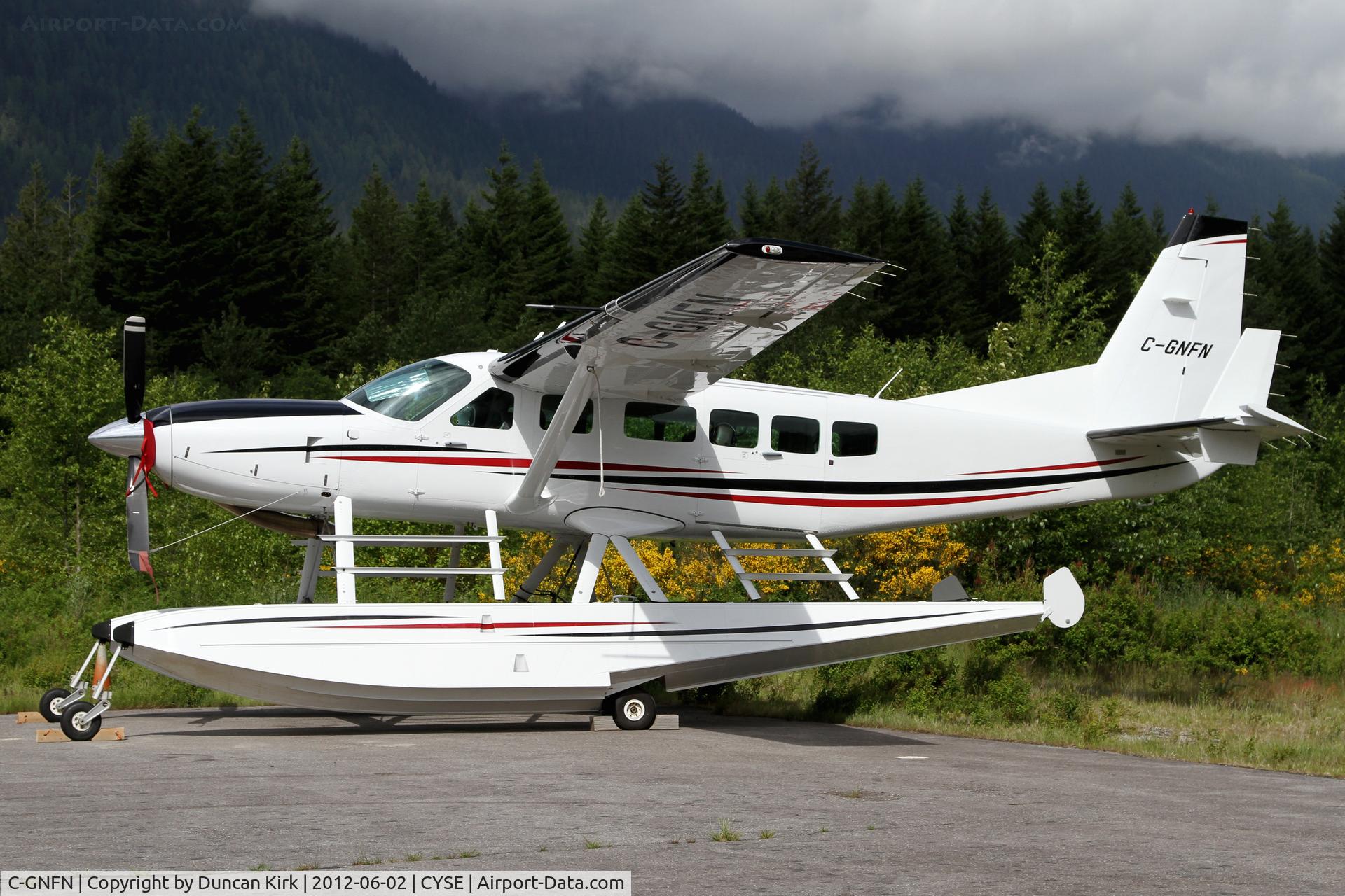 C-GNFN, 2008 Cessna 208 Caravan I C/N 20800502, Great photo with the fog bank!