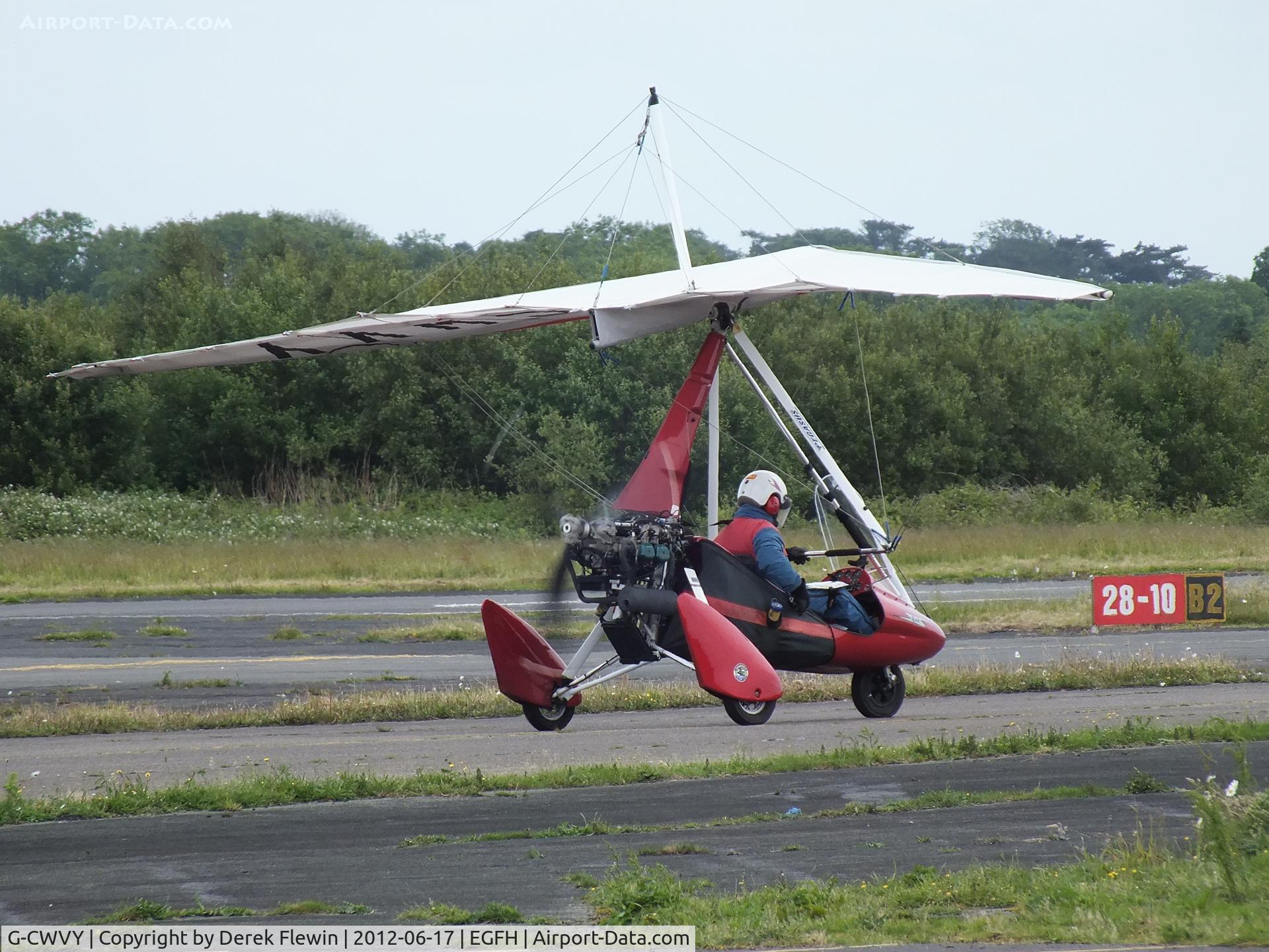 G-CWVY, 2003 Mainair Pegasus Quik C/N 7984, Backtracking.