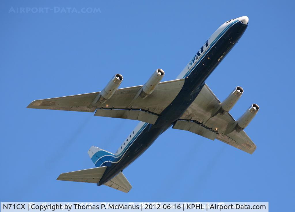N71CX, 1968 Douglas DC-8-62 C/N 45961, ATI climbing out from 9R at PHL.