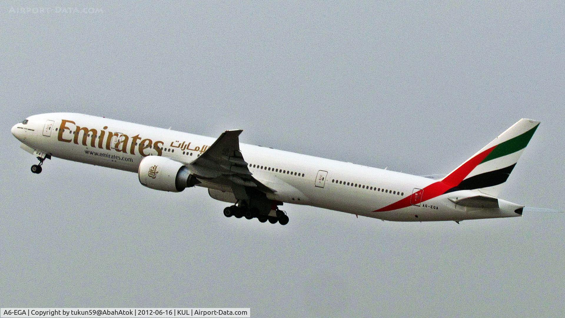 A6-EGA, 2010 Boeing 777-31H/ER C/N 38984, Emirates