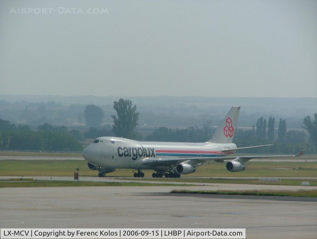 LX-MCV, 1998 Boeing 747-4R7F/SCD C/N 29729, Ferihegy