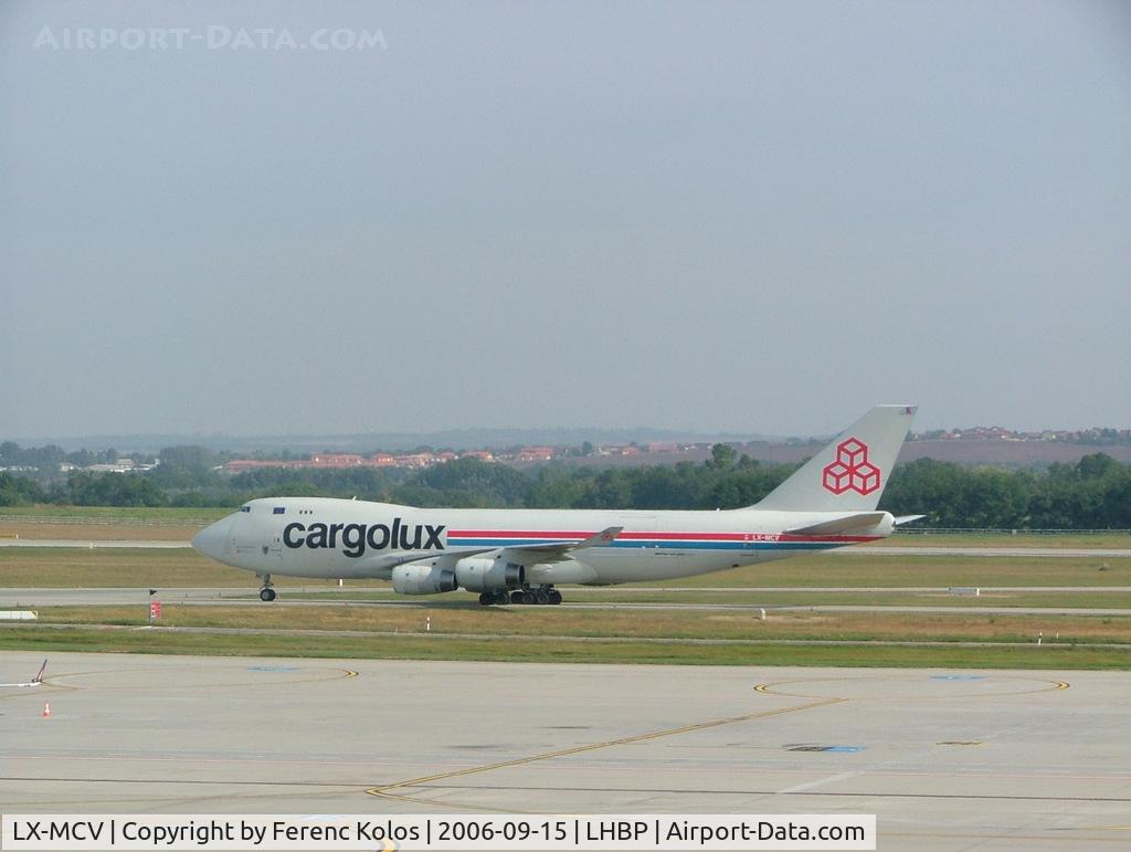 LX-MCV, 1998 Boeing 747-4R7F/SCD C/N 29729, Ferihegy