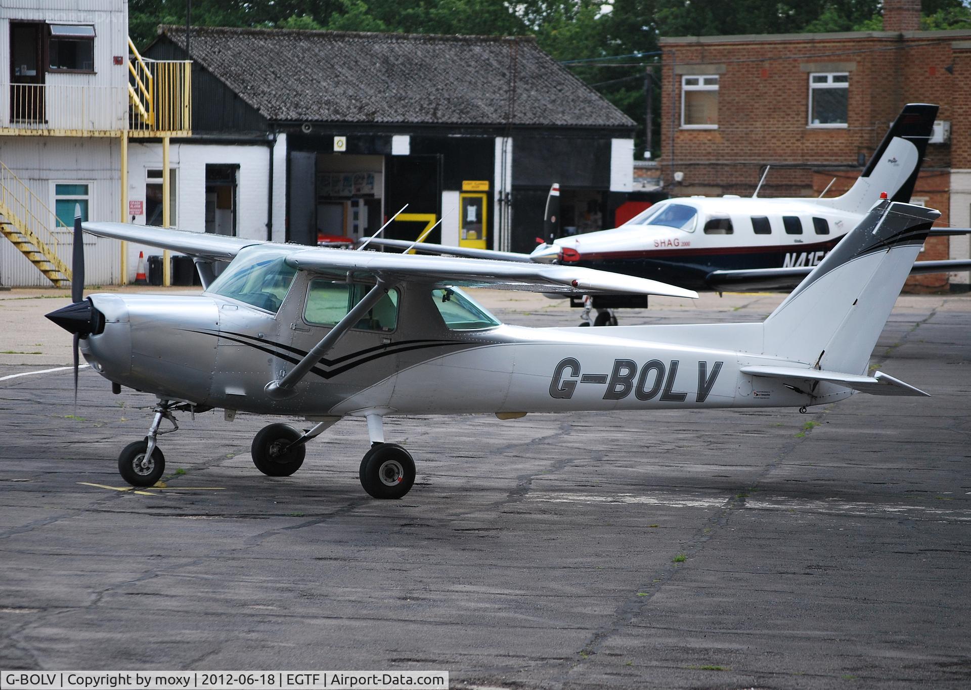 G-BOLV, 1977 Cessna 152 C/N 152-80492, Cessna 152 at Fairoaks