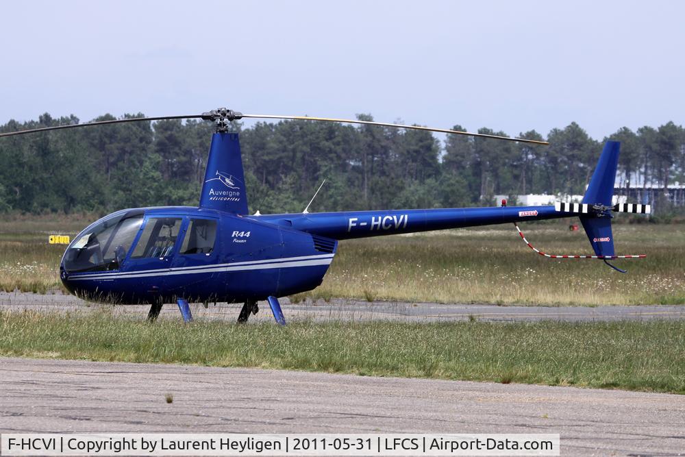 F-HCVI, 2002 Robinson R44 Raven C/N 1259, Visiting Bordeaux-Saucats