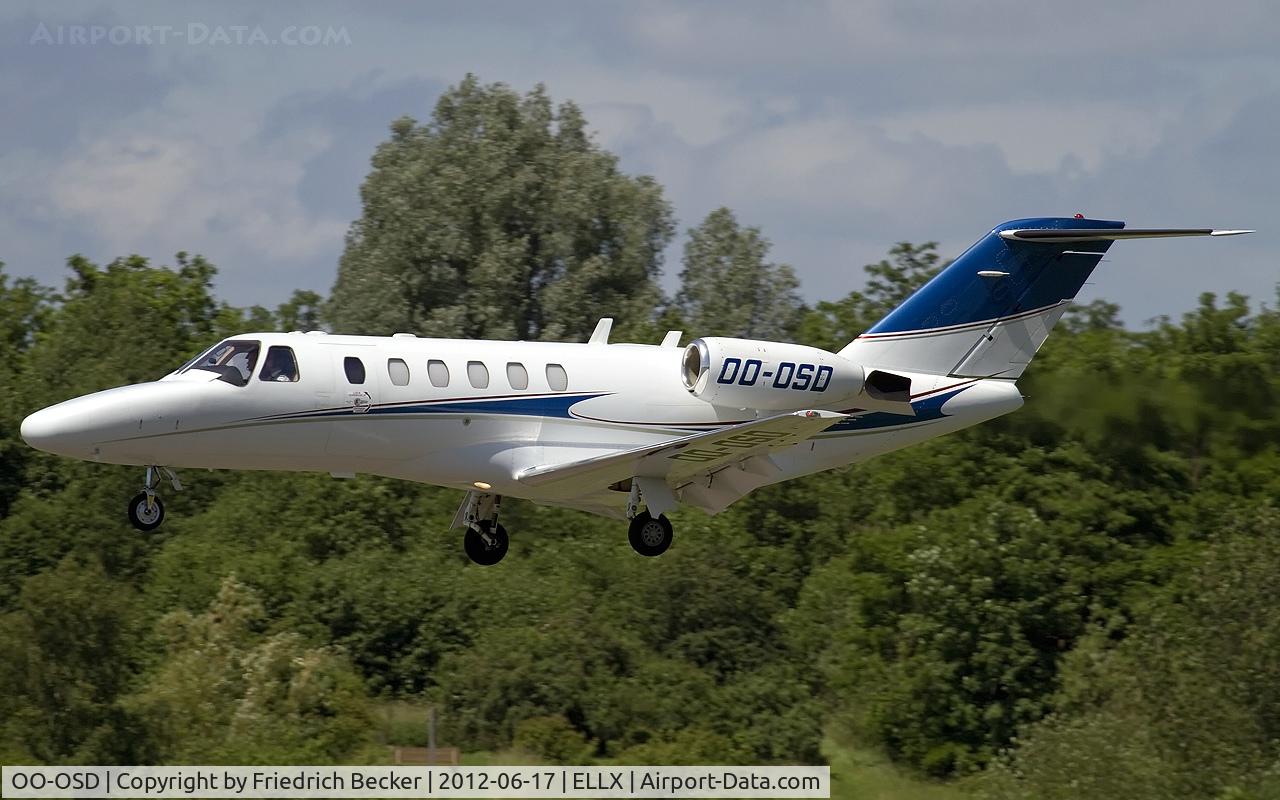 OO-OSD, 2005 Cessna 525A CitationJet CJ2 C/N 525A-0229, on final RW24