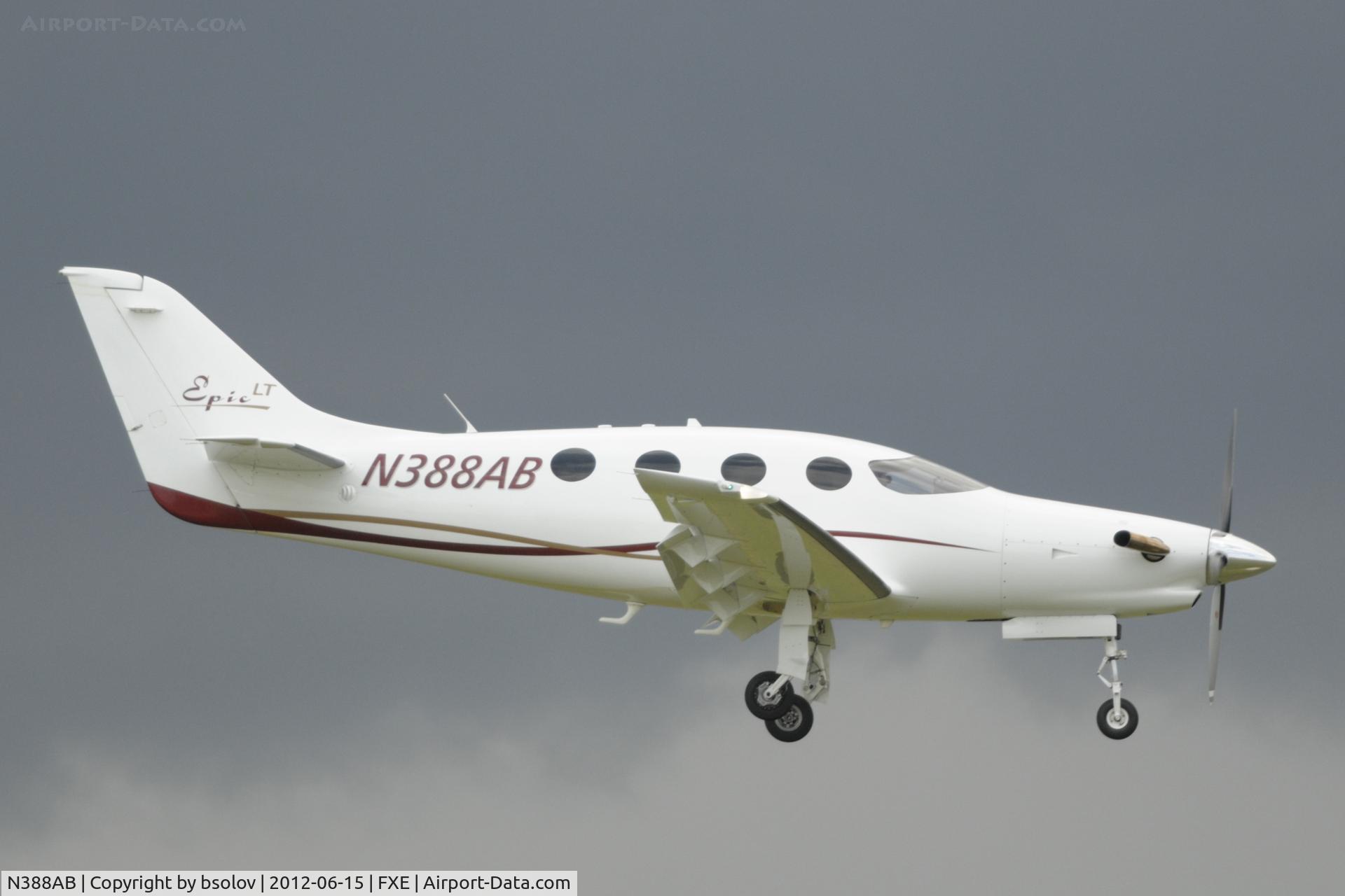N388AB, 2008 AIR Epic LT C/N 017, On approach to Runway 8 at KFXE, during iminent thunderstorm