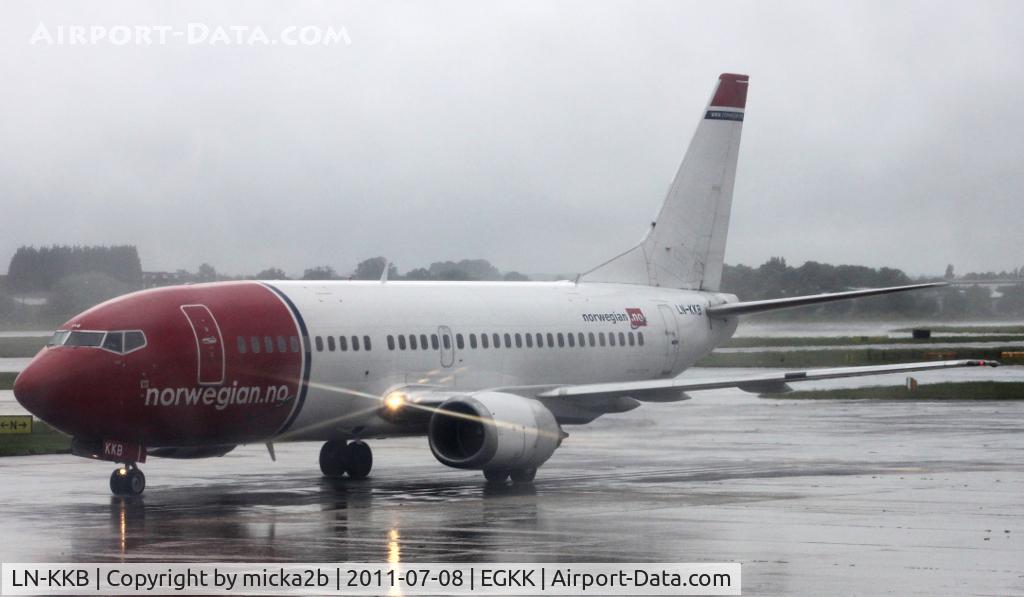 LN-KKB, 1995 Boeing 737-33A C/N 27457, Taxiing