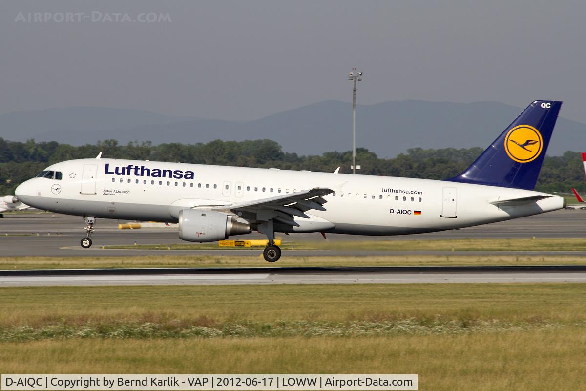 D-AIQC, 1991 Airbus A320-211 C/N 0201, Rwy 16