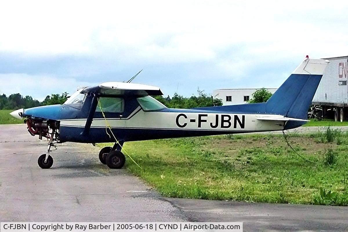 C-FJBN, 1976 Cessna 150M C/N 15076916, Minus part of engine cowl.