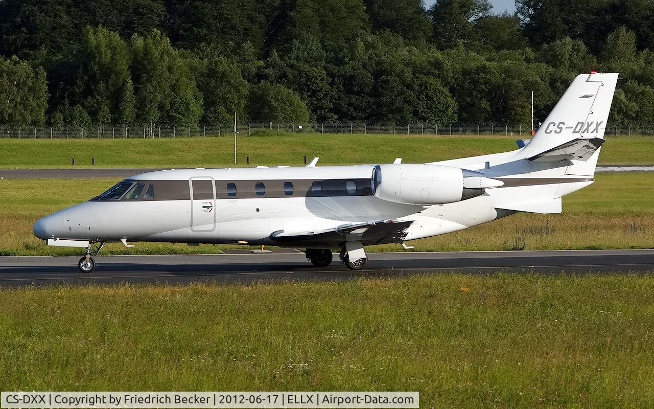 CS-DXX, 2008 Cessna 560XL Citation XLS C/N 560-5789, taxying to the active