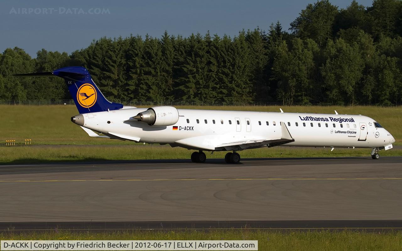 D-ACKK, 2006 Bombardier CRJ-900LR (CL-600-2D24) C/N 15094, holding point RW24