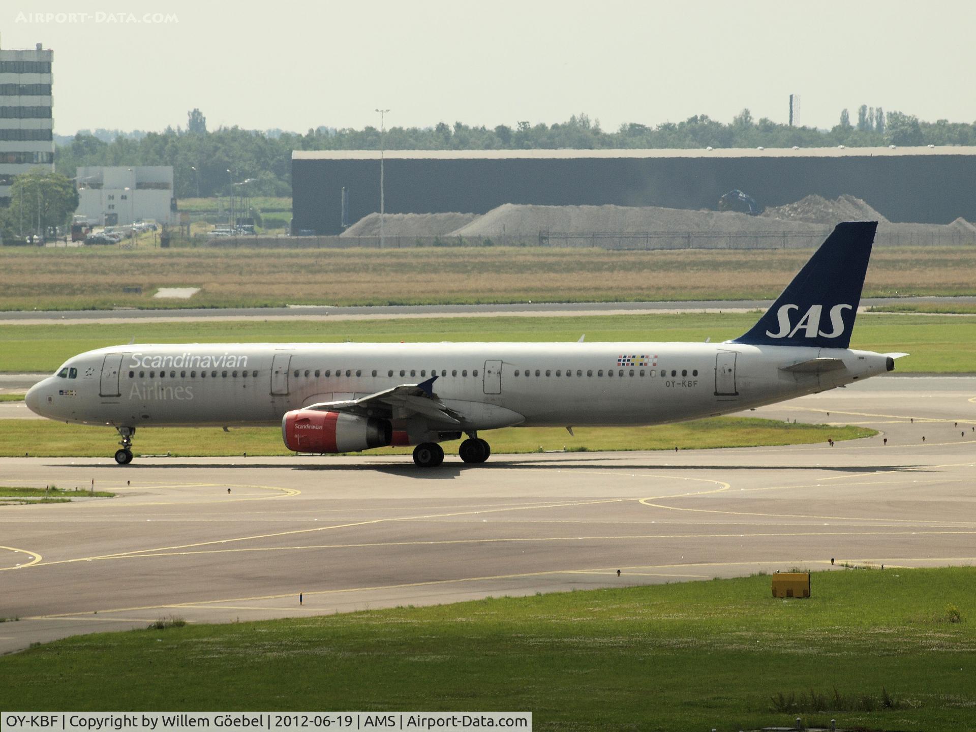 OY-KBF, 2002 Airbus A321-232 C/N 1807, Taxi to runway 24 of Schiphol Airport