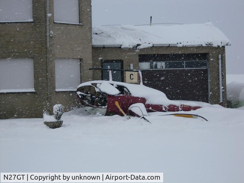 N27GT, 2006 Robinson R44 C/N 1603, 1603 spent 1 year in USA, then went to flight training school in Germany, then third owner flew her untill this mishap.  Thank goodness no injuries.