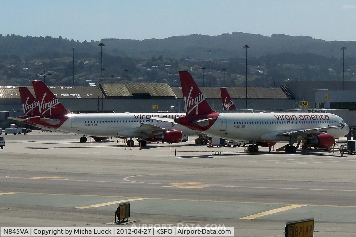 N845VA, 2011 Airbus A320-214 C/N 4867, At San Francisco