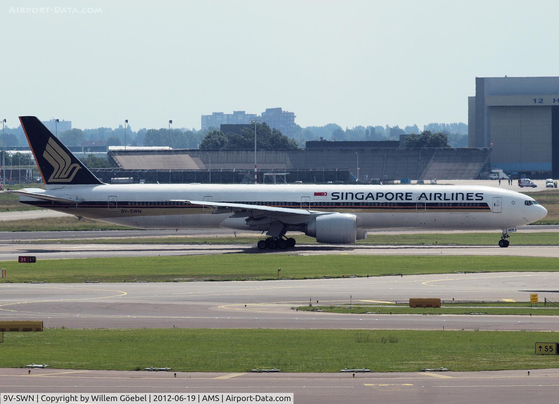 9V-SWN, 2008 Boeing 777-312/ER C/N 34579, Taxi to runway 24 of Schiphol Airport
