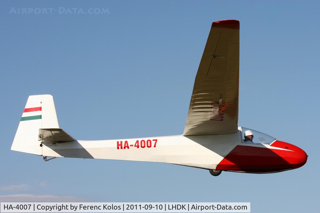 HA-4007, Schleicher K-8B C/N 8569, Dunakeszi