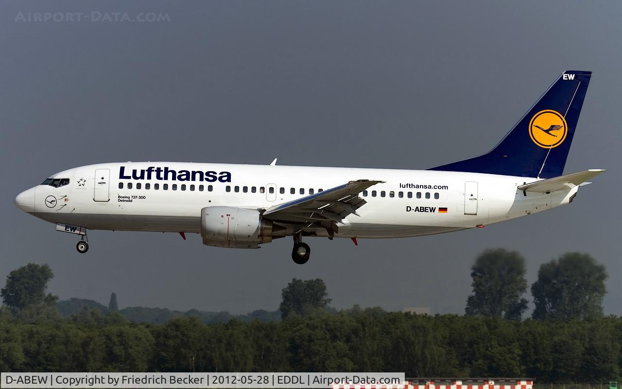 D-ABEW, 1995 Boeing 737-330 C/N 27905, short final RW23L