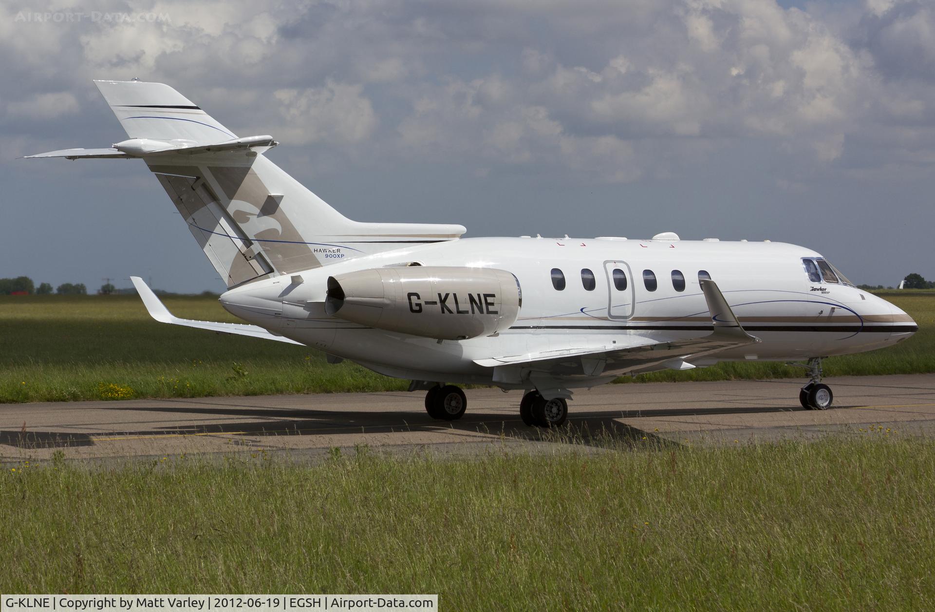G-KLNE, 2011 Hawker Beechcraft 900XP C/N HA-0186, Departing SaxonAir.
