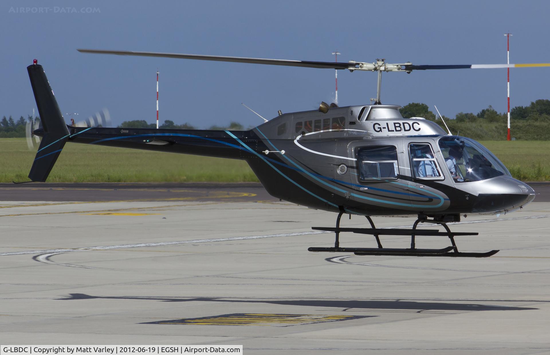 G-LBDC, 1984 Bell 206B JetRanger III C/N 3806, Departing SaxonAir.
