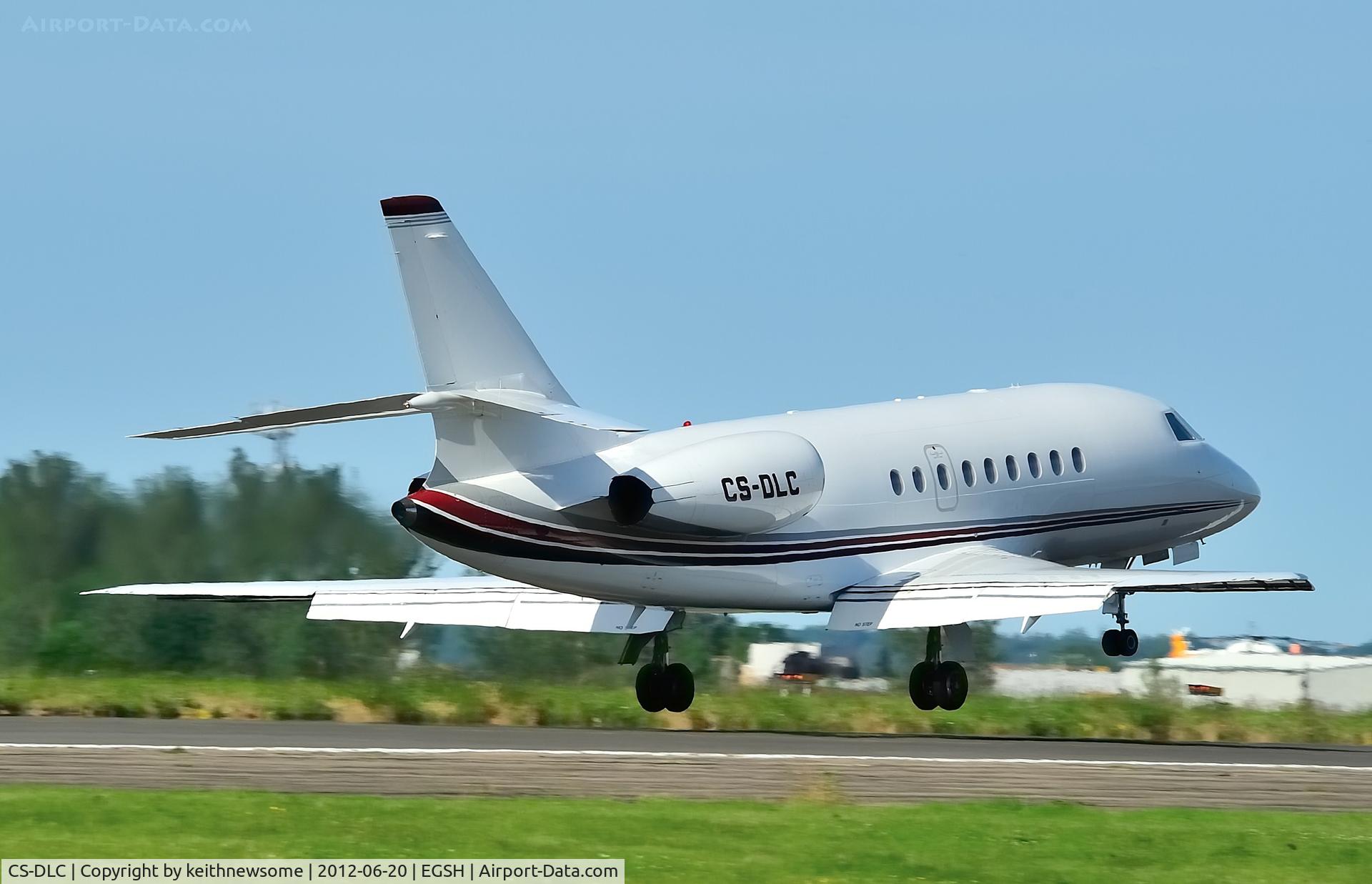 CS-DLC, 2006 Dassault Falcon 2000EX C/N 98, NetJets ...  rather late landing ?