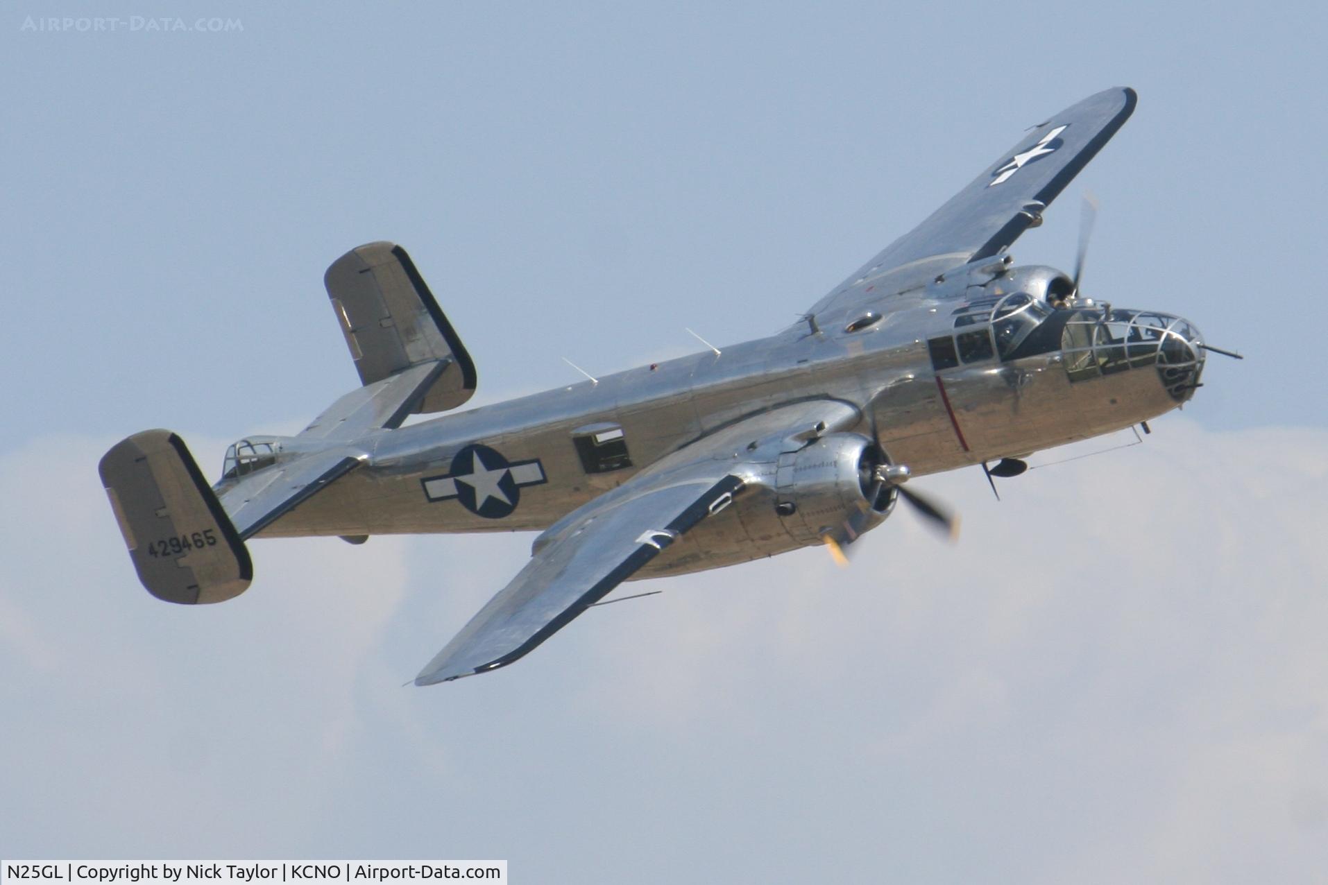 N25GL, 1944 North American TB-25N Mitchell C/N 44-29465 (108-32740), Doolittle raid pass