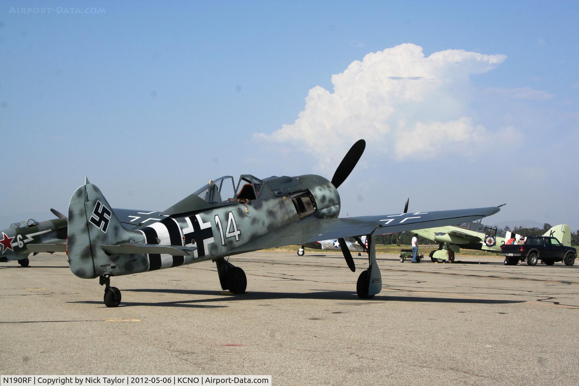 N190RF, Focke-Wulf Fw-190A-9 C/N 980 574, Waiting to go up