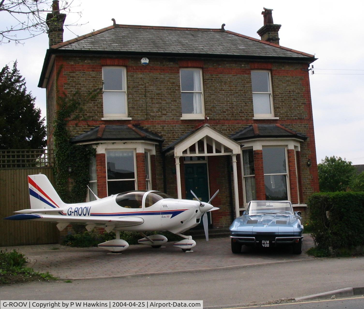 G-ROOV, 1999 Europa XS Tri-Gear C/N PFA 247-13214, Europa xs914 + Chevrolet Stingray parked up for the night !