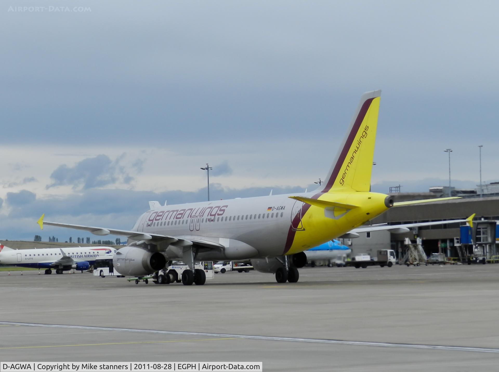 D-AGWA, 2006 Airbus A319-132 C/N 2813, Push back for taxiing
